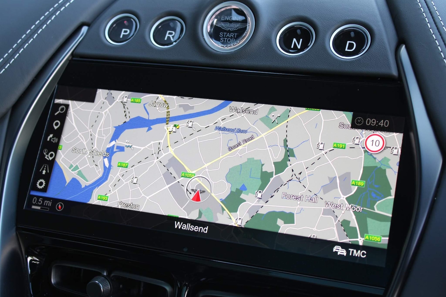 Used Aston Martin DBX for sale - 76440554: Photo 27