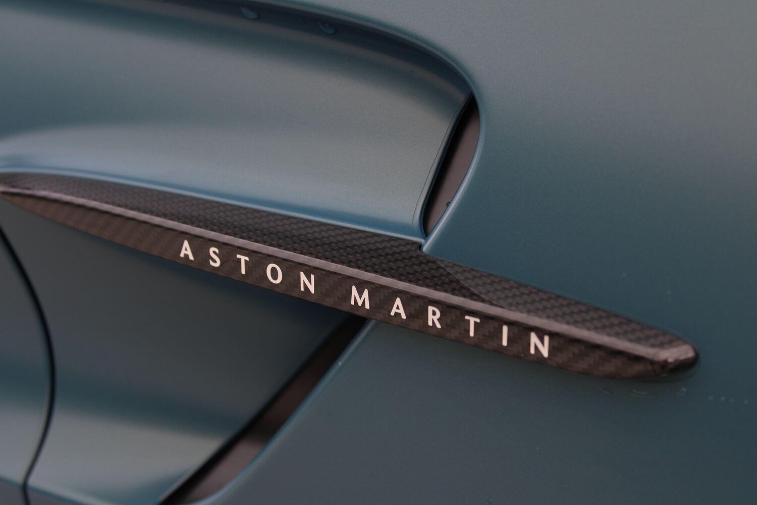 Used Aston Martin Vantage 2025 for sale - 77412341: Photo 31