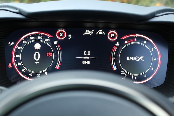 Used Aston Martin DBX for sale - 76336577: Photo 32