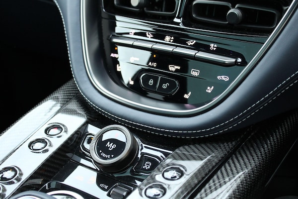 Used Aston Martin DBX for sale - 76336577: Photo 34