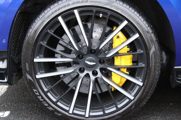 Used Aston Martin DBX for sale - 76336577: Photo 6