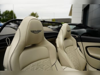 Used Aston Martin Vanquish 2026 for sale - 79553038: Photo