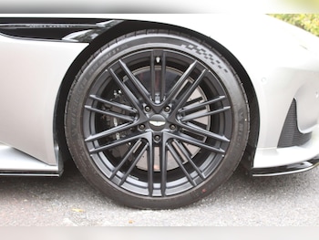 Used Aston Martin V8 2024 for sale - 76108975: Photo