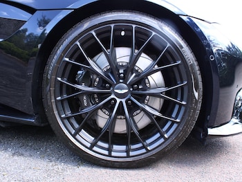 Used Aston Martin Vantage 2023 for sale - 75477707: Photo
