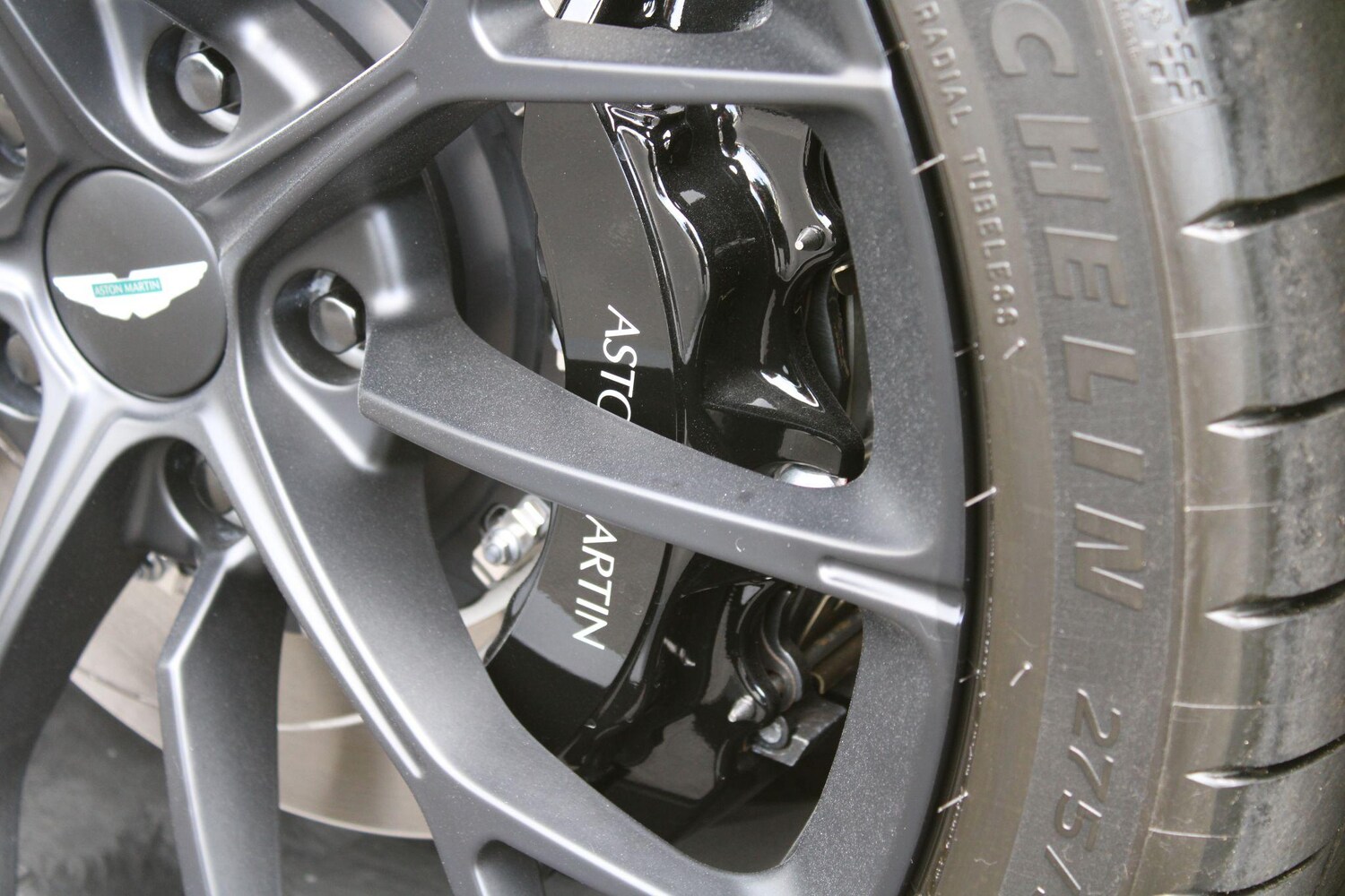 Used Aston Martin Vantage for sale - 78086363: Photo 34