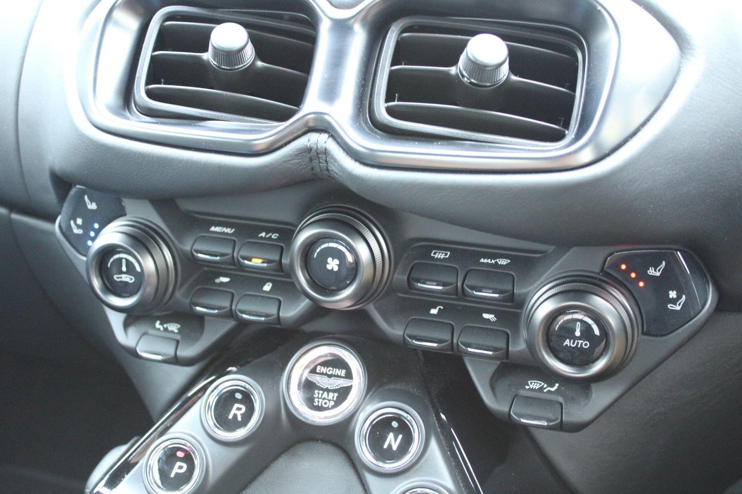 Used Aston Martin Vantage 2019 for sale - 77478801: Photo 28