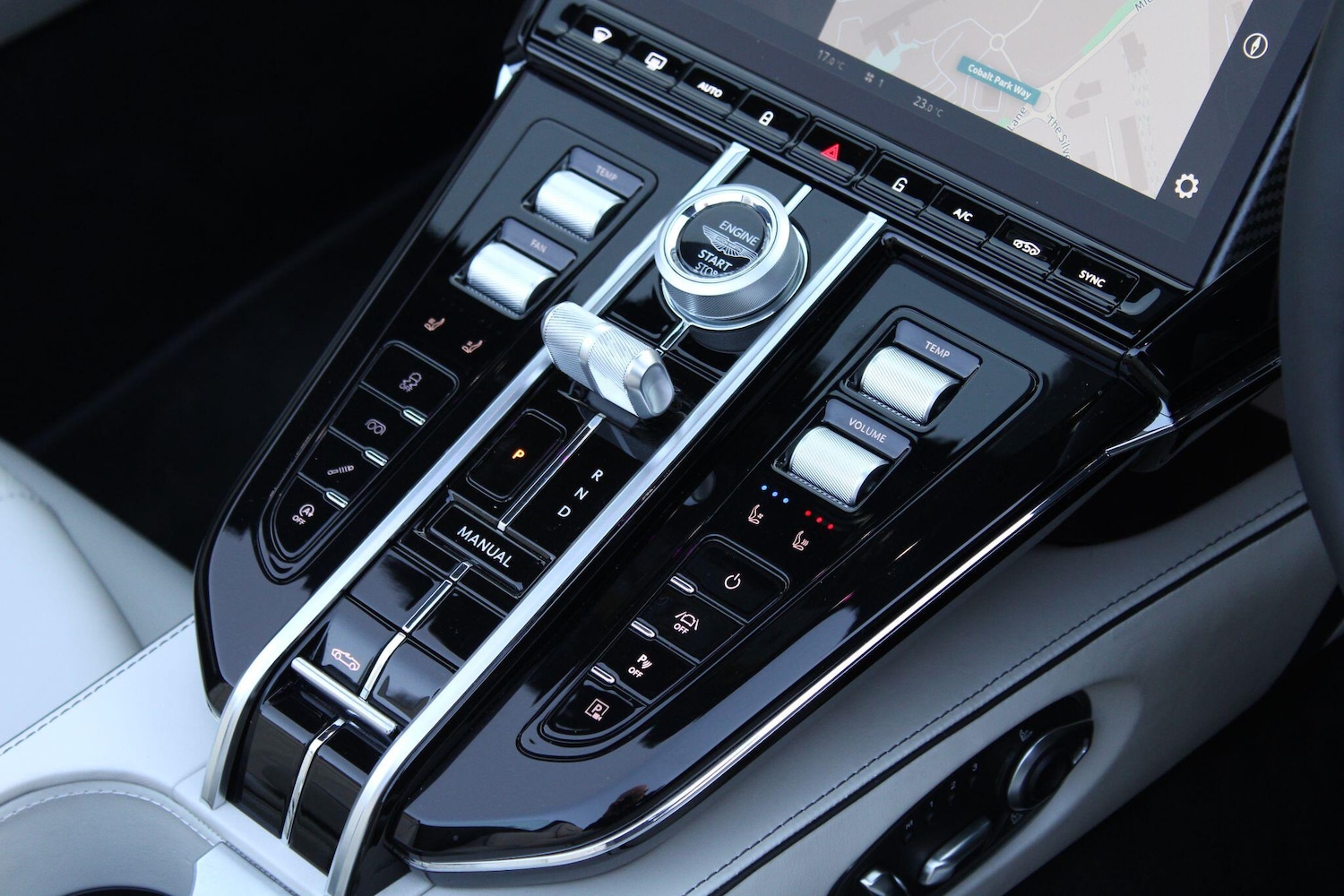 Used Aston Martin Vantage 2025 for sale - 78006697: Photo 37