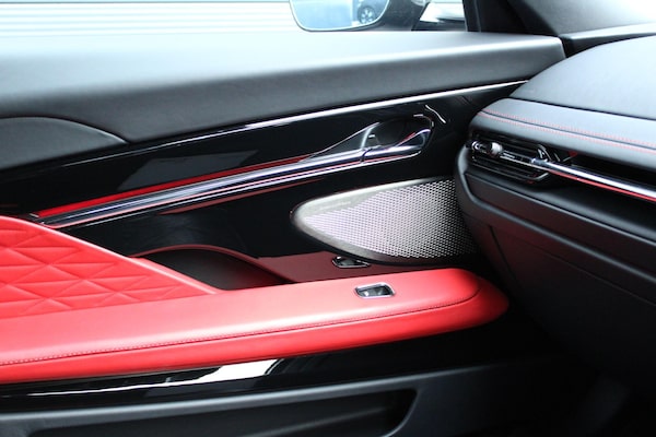 Used Aston Martin V8 2023 for sale - 74798450: Photo 31