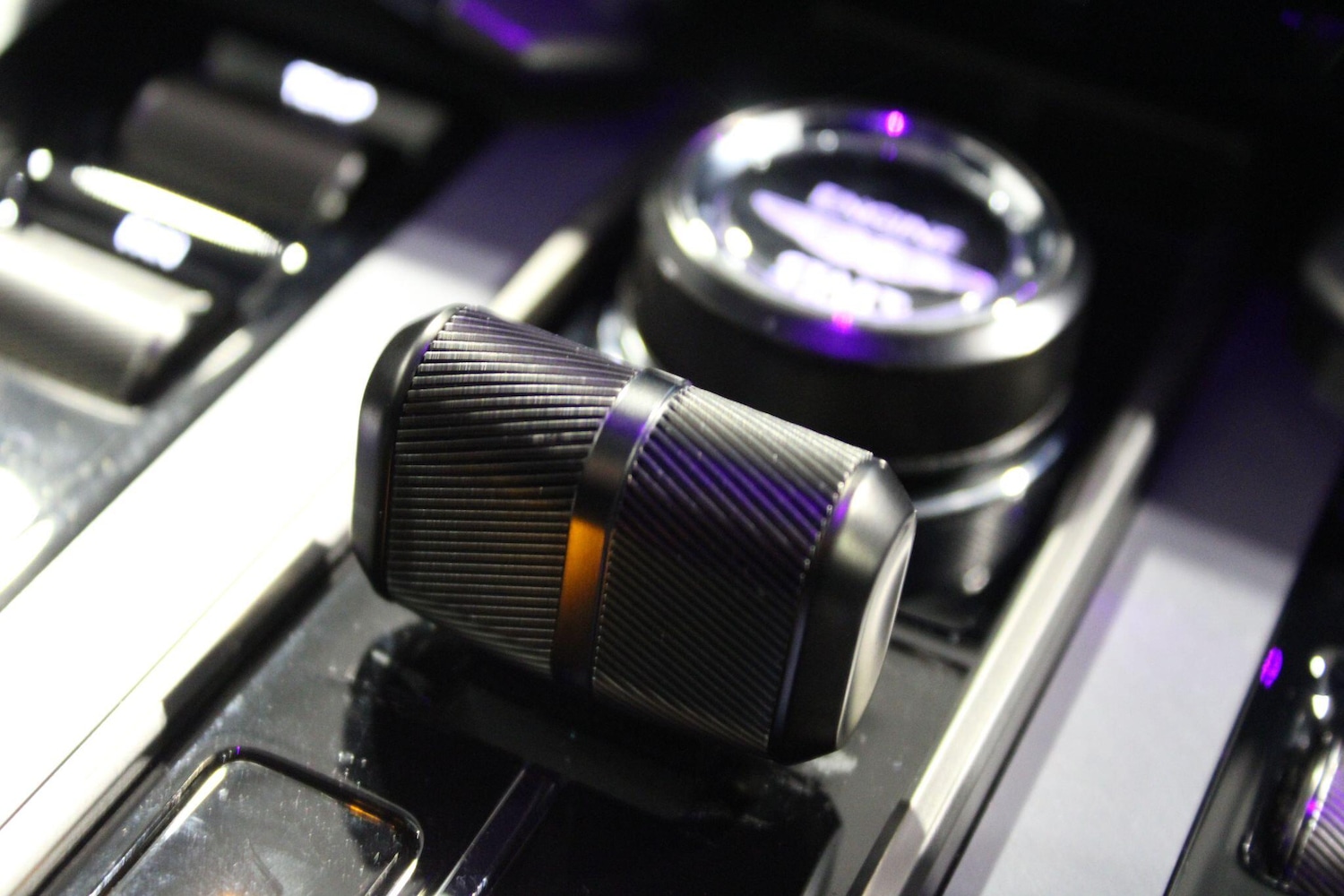 Used Aston Martin Vanquish 2025 for sale - 77120792: Photo 28