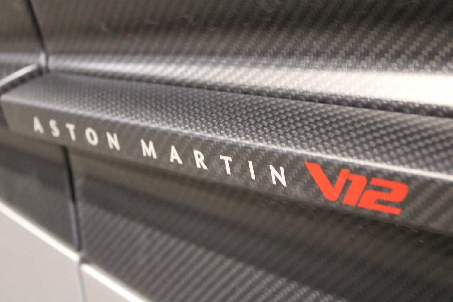 Used Aston Martin Vanquish 2025 for sale - 77120792: Photo 32