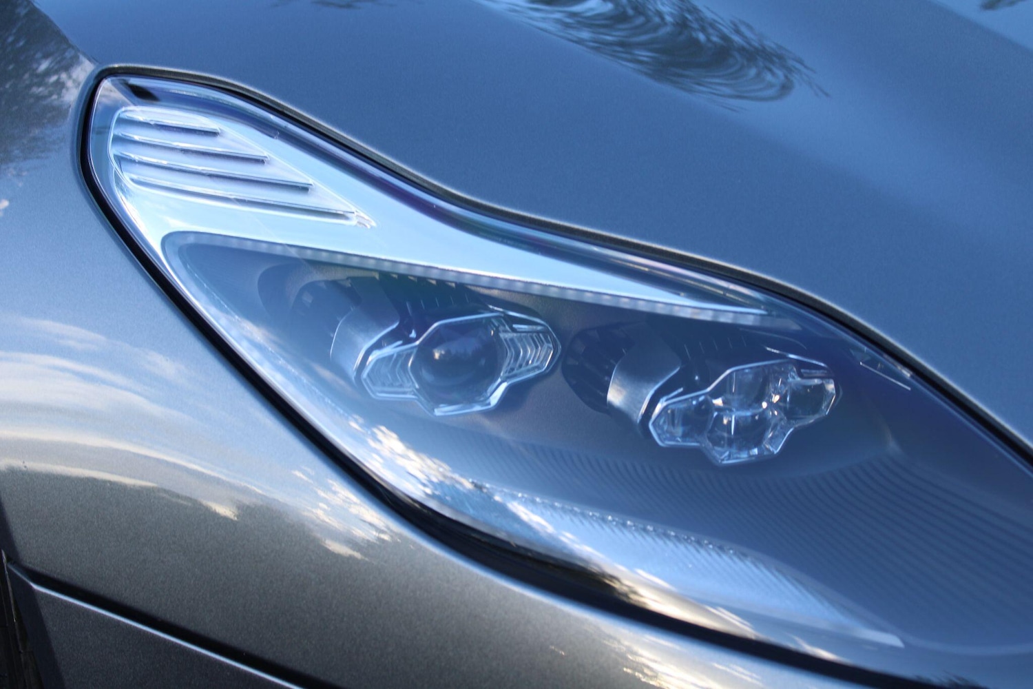 Used Aston Martin DB11 for sale - 76315050: Photo 13