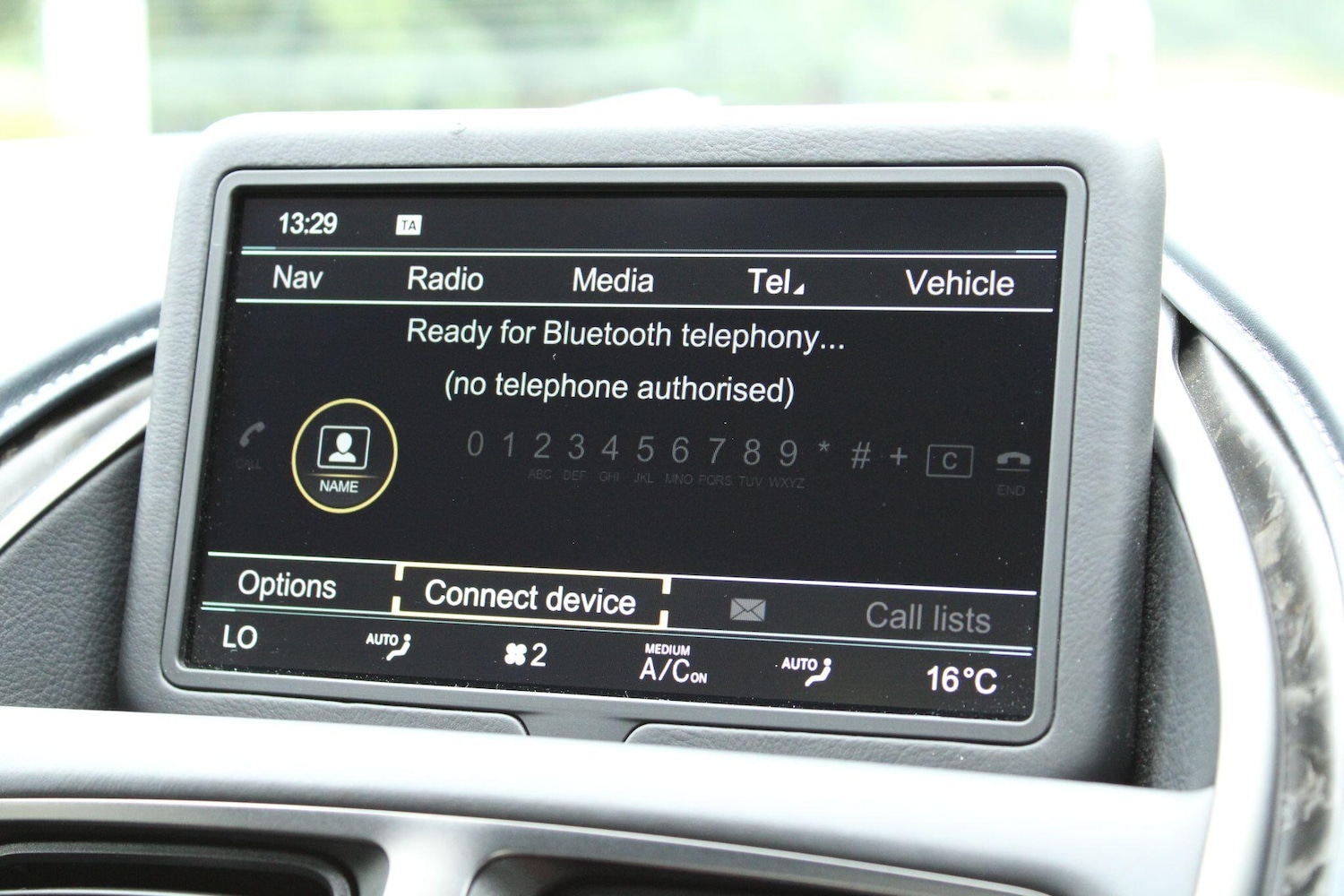 Used Aston Martin DB11 2018 for sale - 76318157: Photo 31