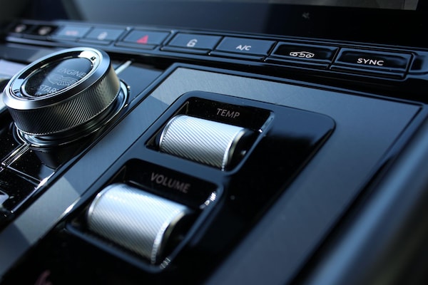 Used Aston Martin V8 2025 for sale - 74837513: Photo 54