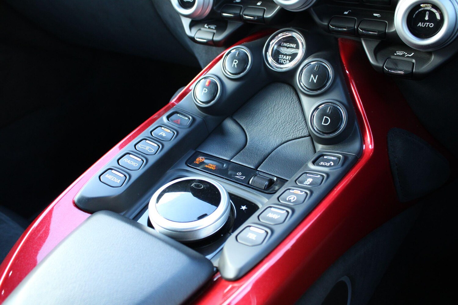 Used Aston Martin Vantage 2019 for sale - 77468636: Photo 28