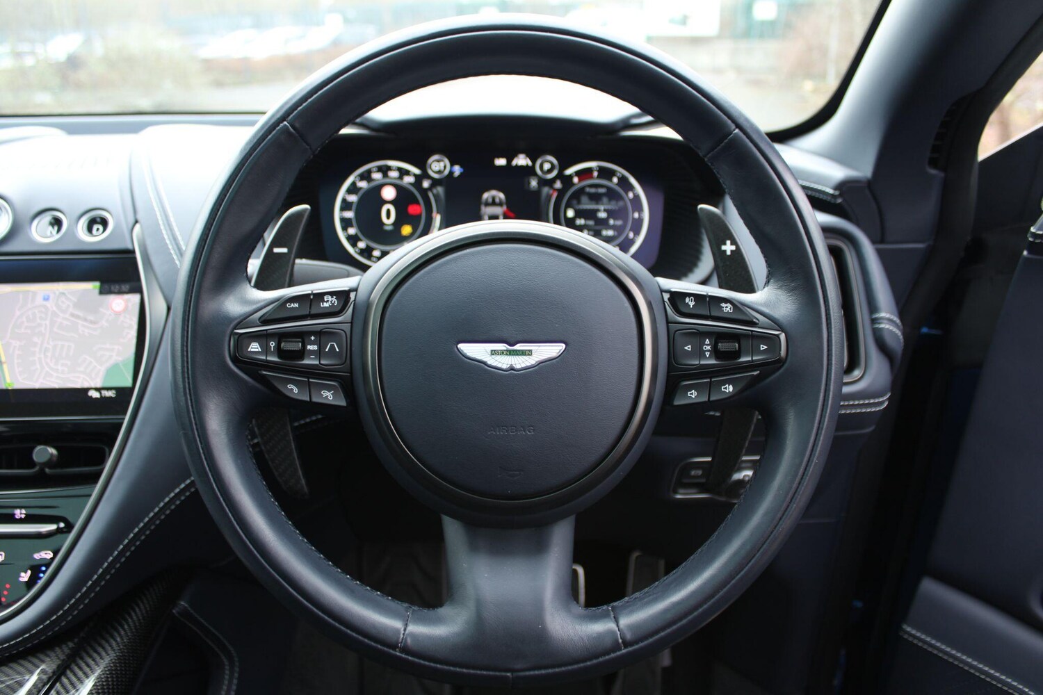Used Aston Martin DBX 2023 for sale - 77611433: Photo 11