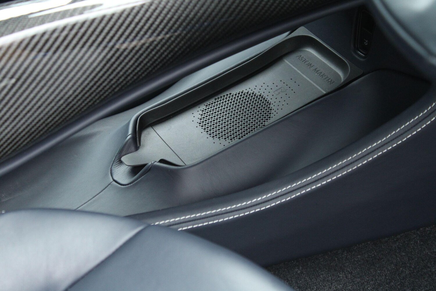 Used Aston Martin DBX 2023 for sale - 77611433: Photo 25