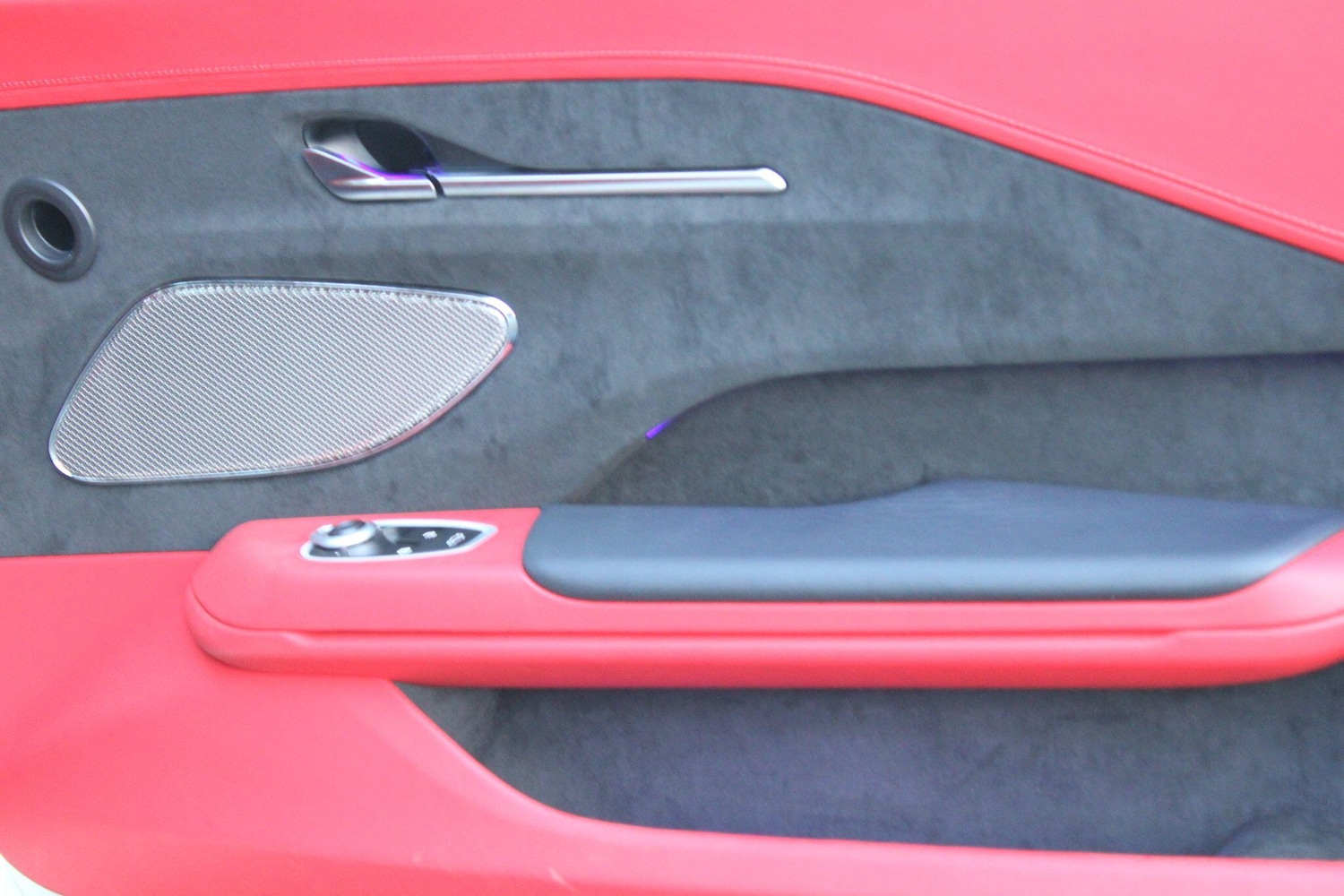 Used Aston Martin Vantage 2025 for sale - 76801089: Photo 17