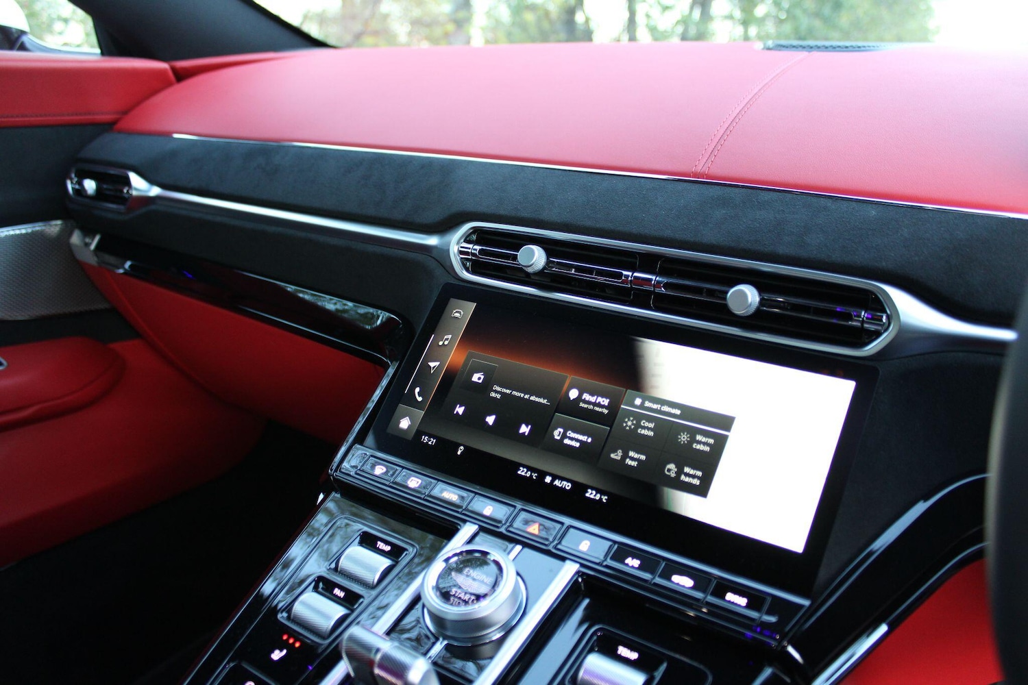 Used Aston Martin Vantage 2025 for sale - 76801089: Photo 18