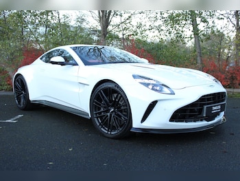 2025 (25) - V8 2dr Auto