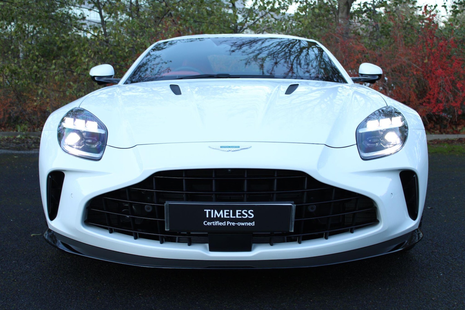 Used Aston Martin Vantage 2025 for sale - 76801089: Photo 2