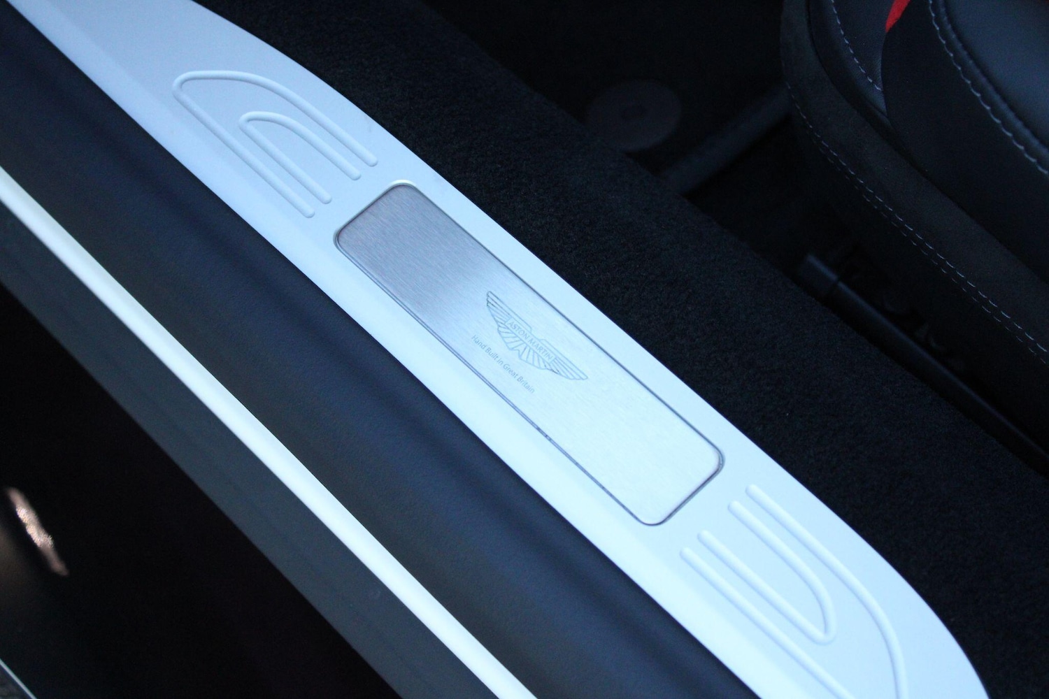 Used Aston Martin Vantage 2025 for sale - 76801089: Photo 34