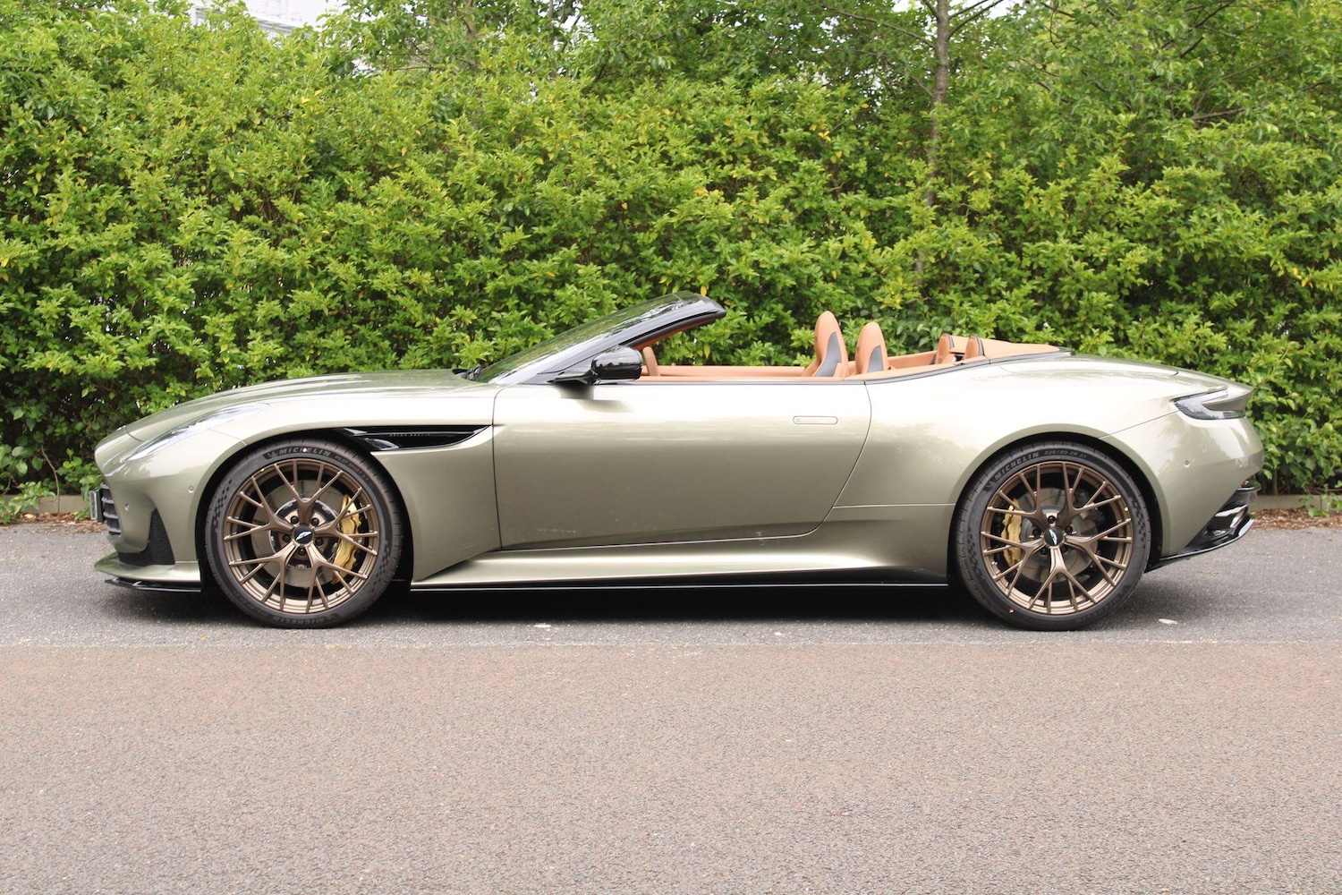 Used Aston Martin V8 2025 for sale - 76991418: Photo 31