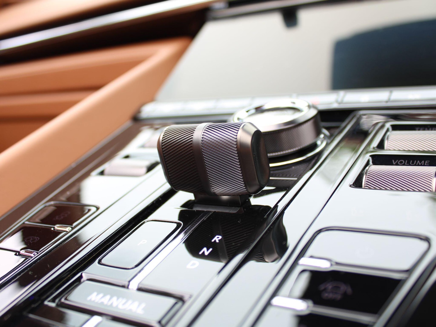 Used Aston Martin V8 2025 for sale - 76991418: Photo 43