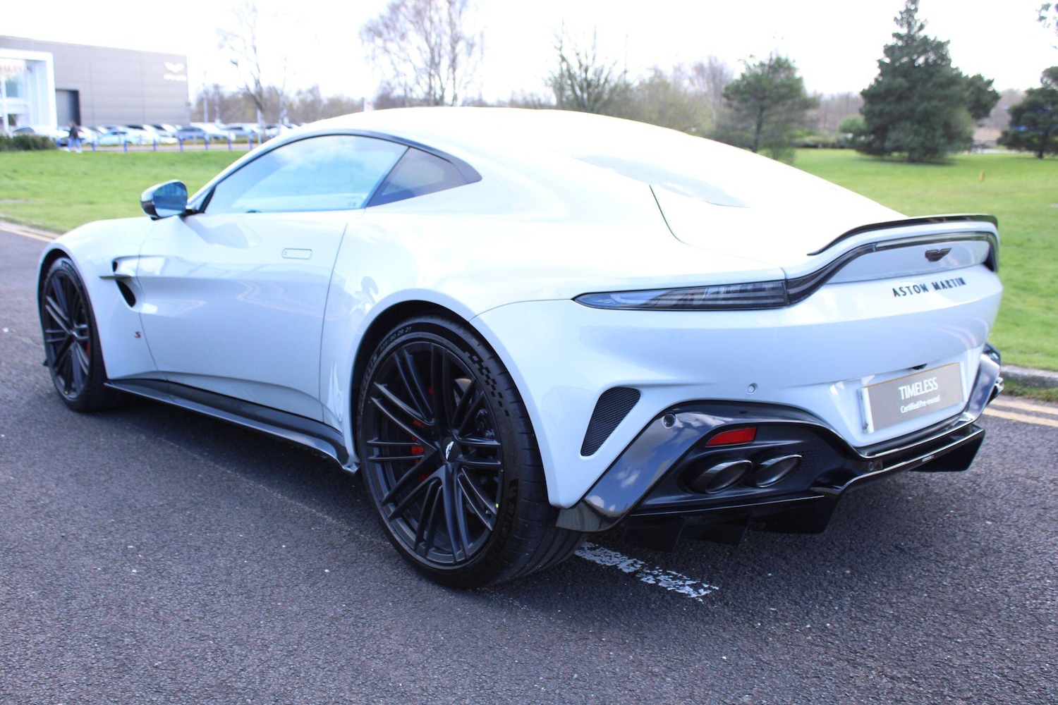 Used Aston Martin Vantage 2025 for sale - 78047490: Photo 16