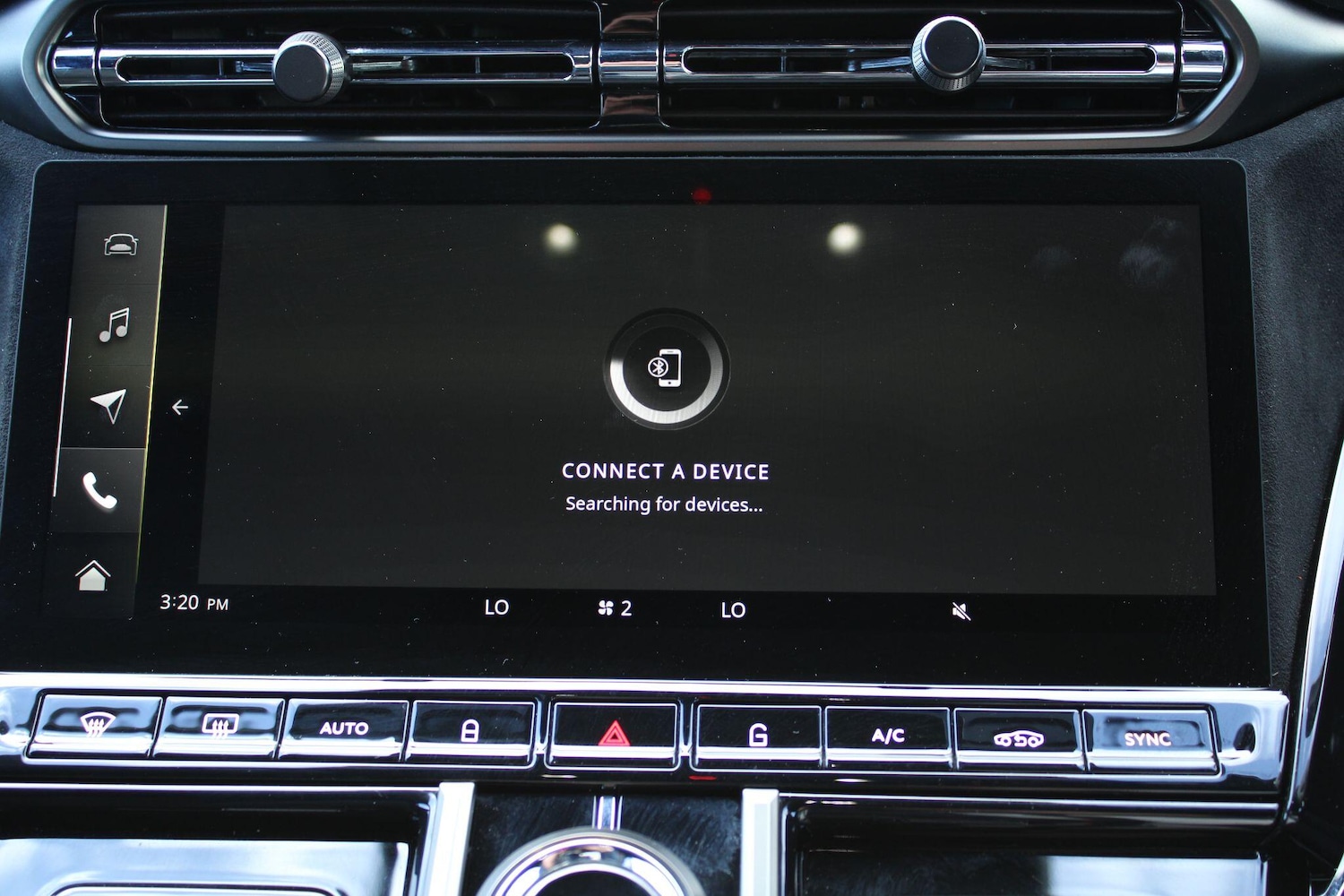 Used Aston Martin Vantage 2025 for sale - 78047490: Photo 34