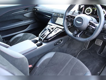 Used Aston Martin Vantage 2025 for sale - 78047490: Photo