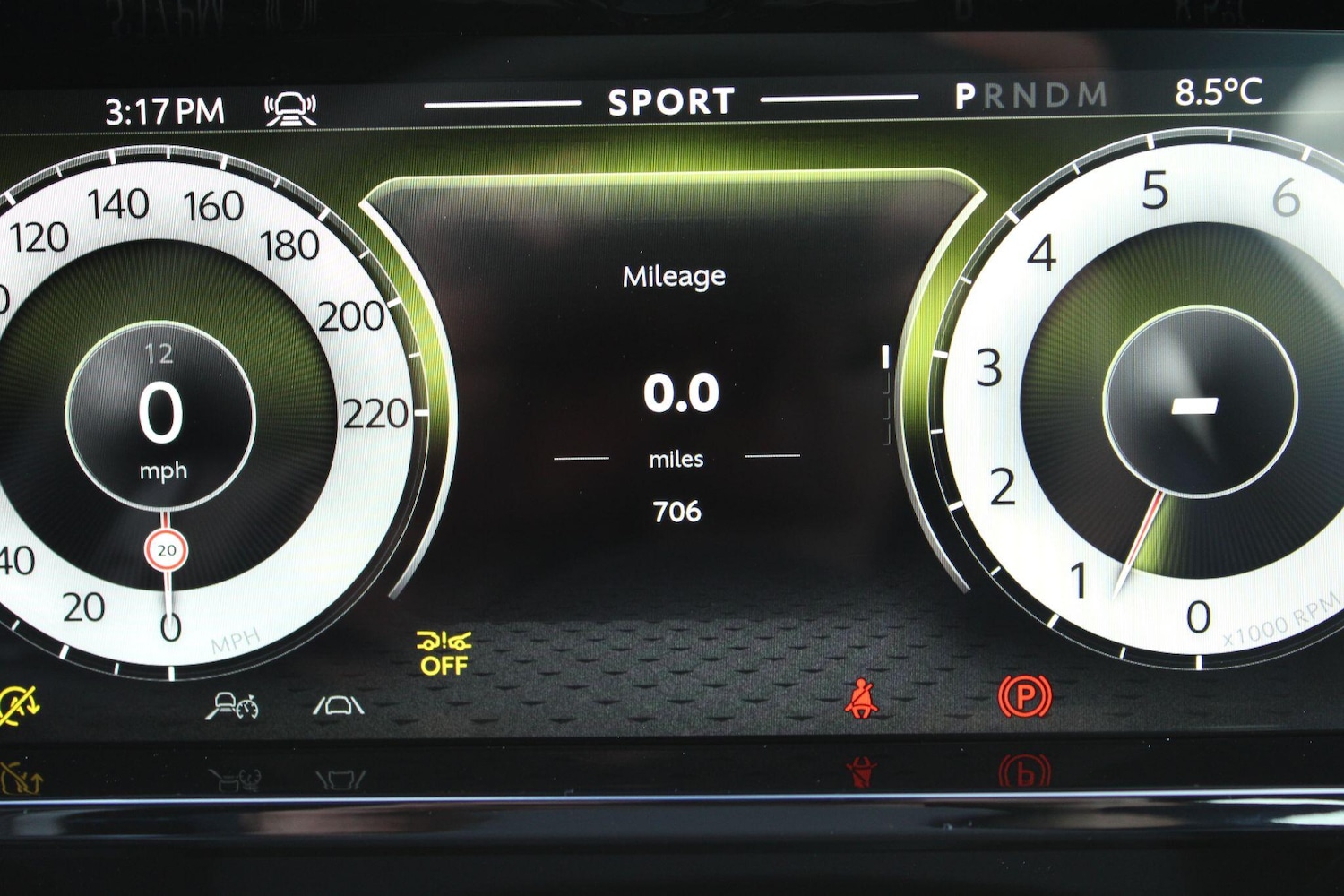 Used Aston Martin Vantage 2025 for sale - 78047490: Photo 6