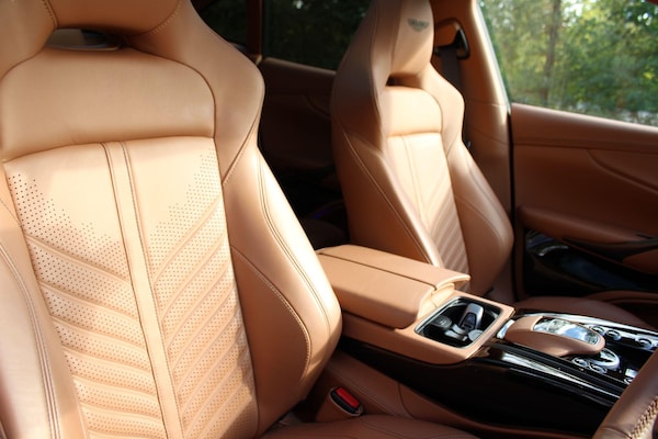 Used Aston Martin DBX 2023 for sale - 75781725: Photo 21