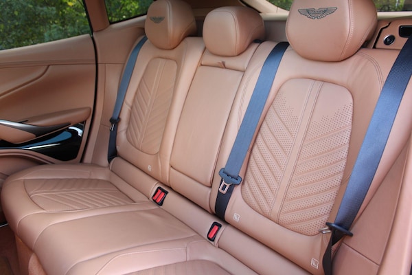 Used Aston Martin DBX 2023 for sale - 75781725: Photo 28