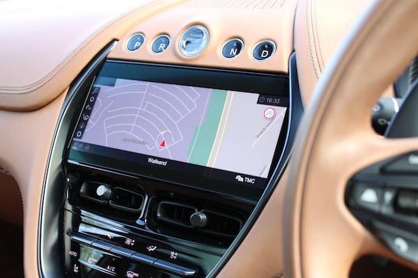 Used Aston Martin DBX 2023 for sale - 75781725: Photo 35