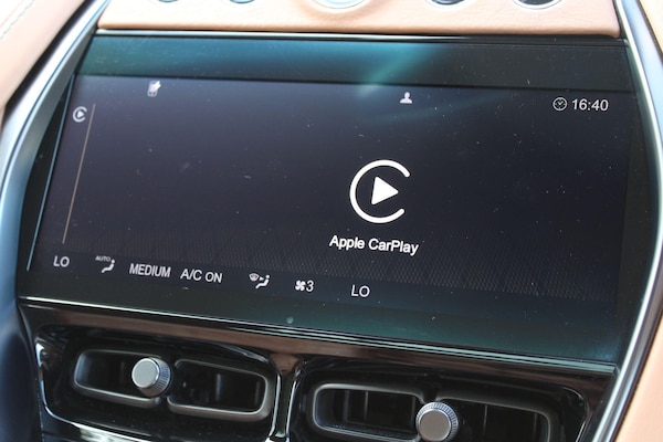 Used Aston Martin DBX 2023 for sale - 75781725: Photo 37
