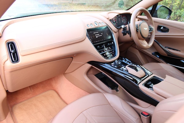 Used Aston Martin DBX 2023 for sale - 75781725: Photo 43