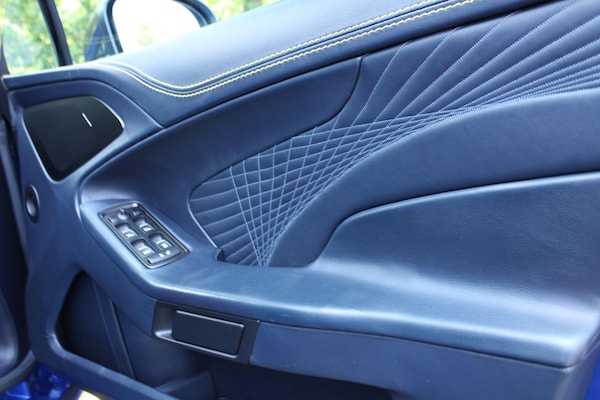 Used Aston Martin Vanquish 2019 for sale - 74887631: Photo 30