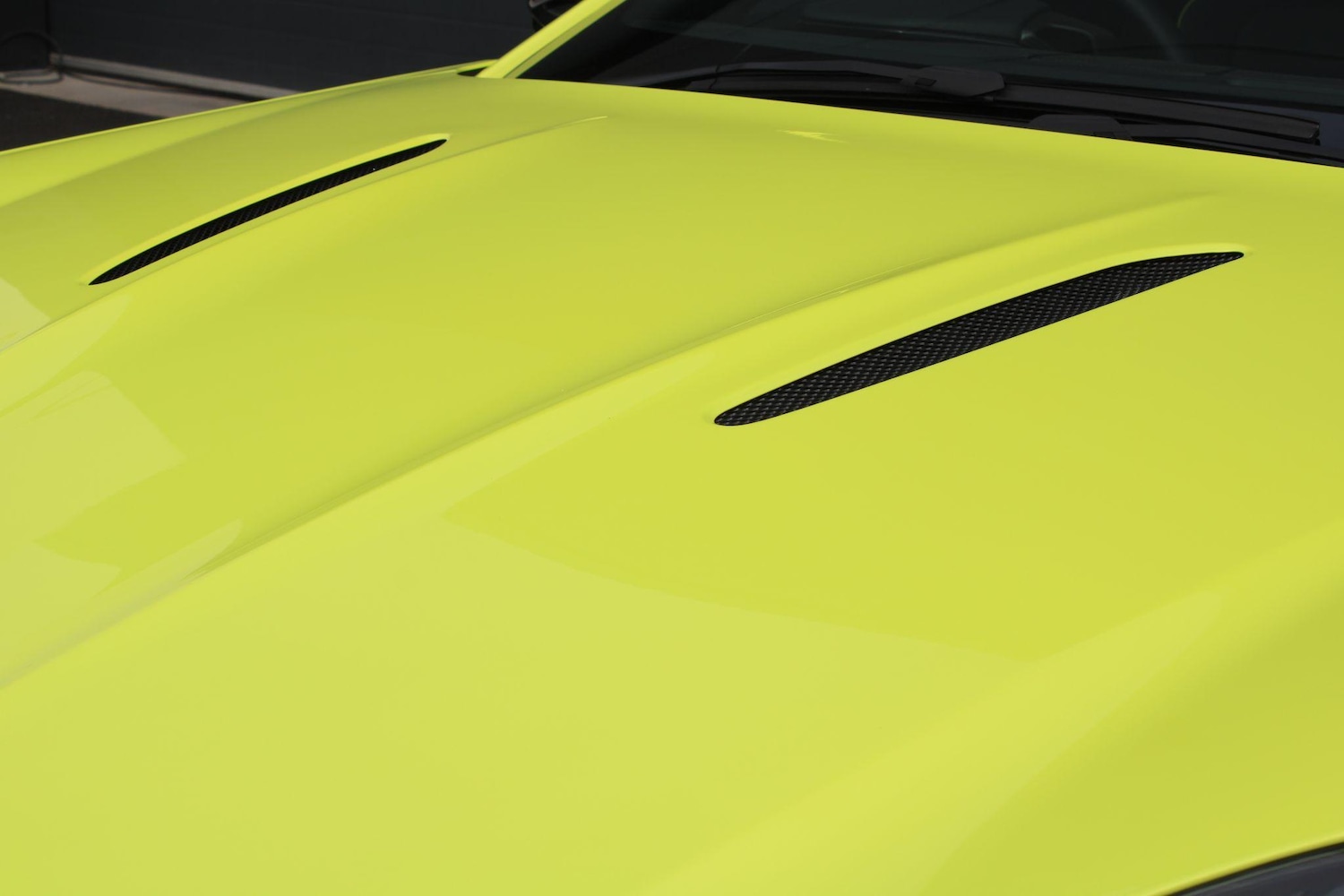 Used Aston Martin Vantage for sale - 76990744: Photo 19