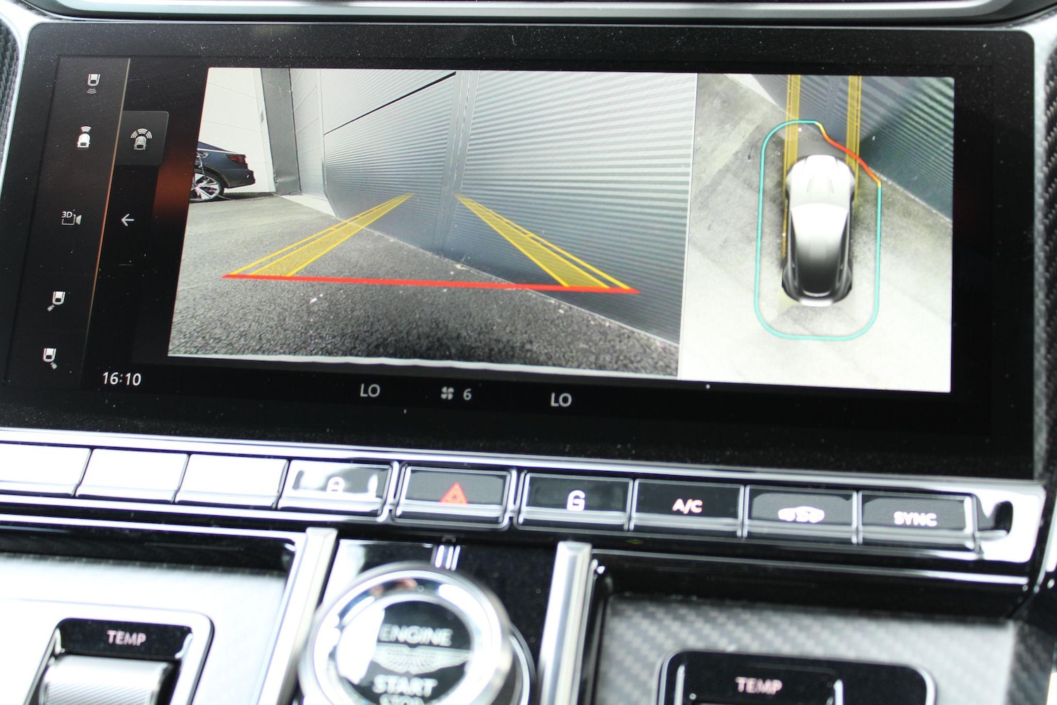 Used Aston Martin Vantage for sale - 76990744: Photo 25