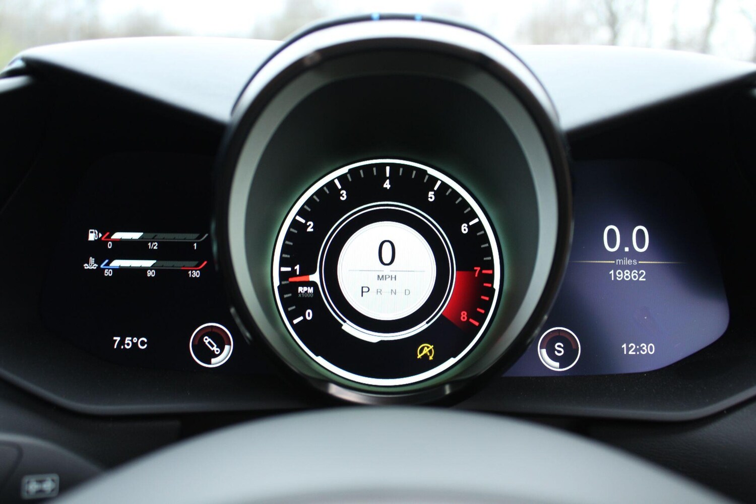 Used Aston Martin Vantage for sale - 78115918: Photo 26