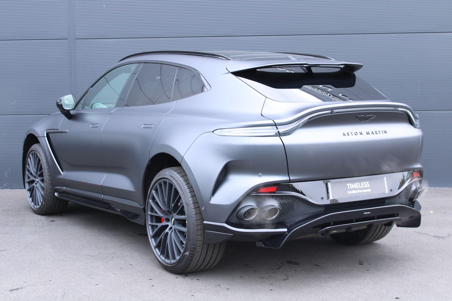 Used Aston Martin DBX 2025 for sale - 76377294: Photo 12