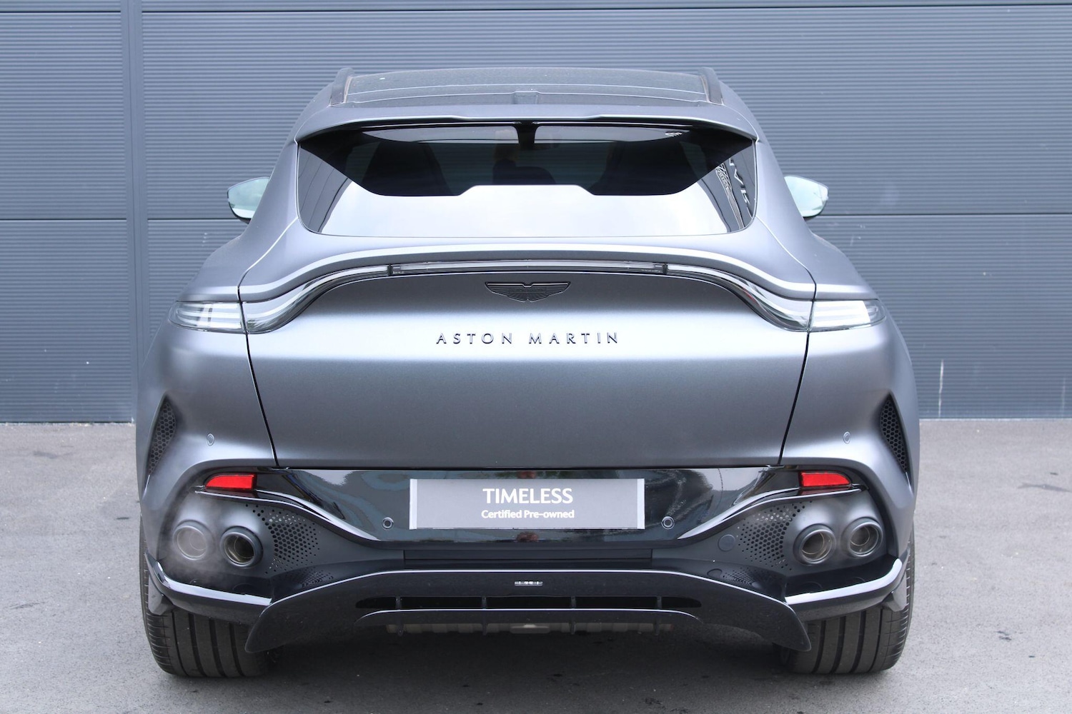 Used Aston Martin DBX 2025 for sale - 76377294: Photo 14
