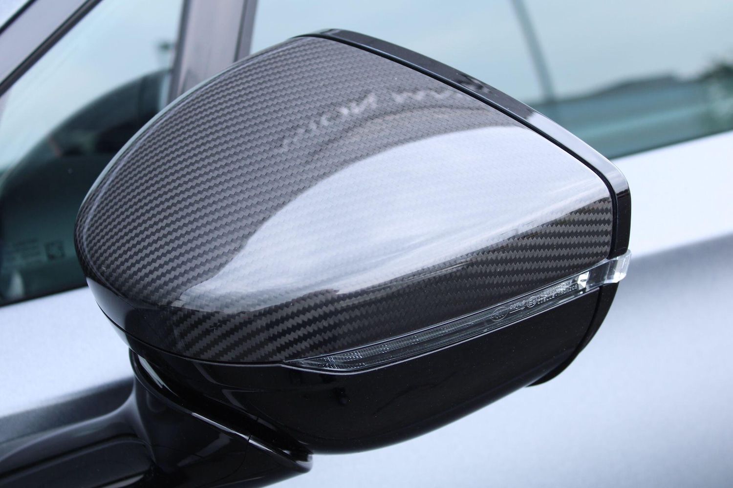 Used Aston Martin DBX 2025 for sale - 76377294: Photo 39