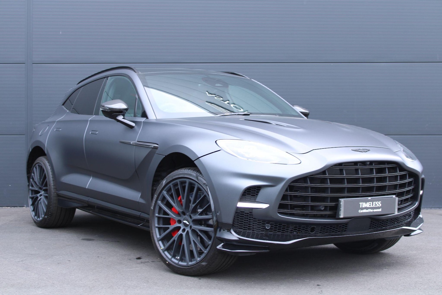 Used Aston Martin DBX 2025 for sale - 76377294: Photo 9