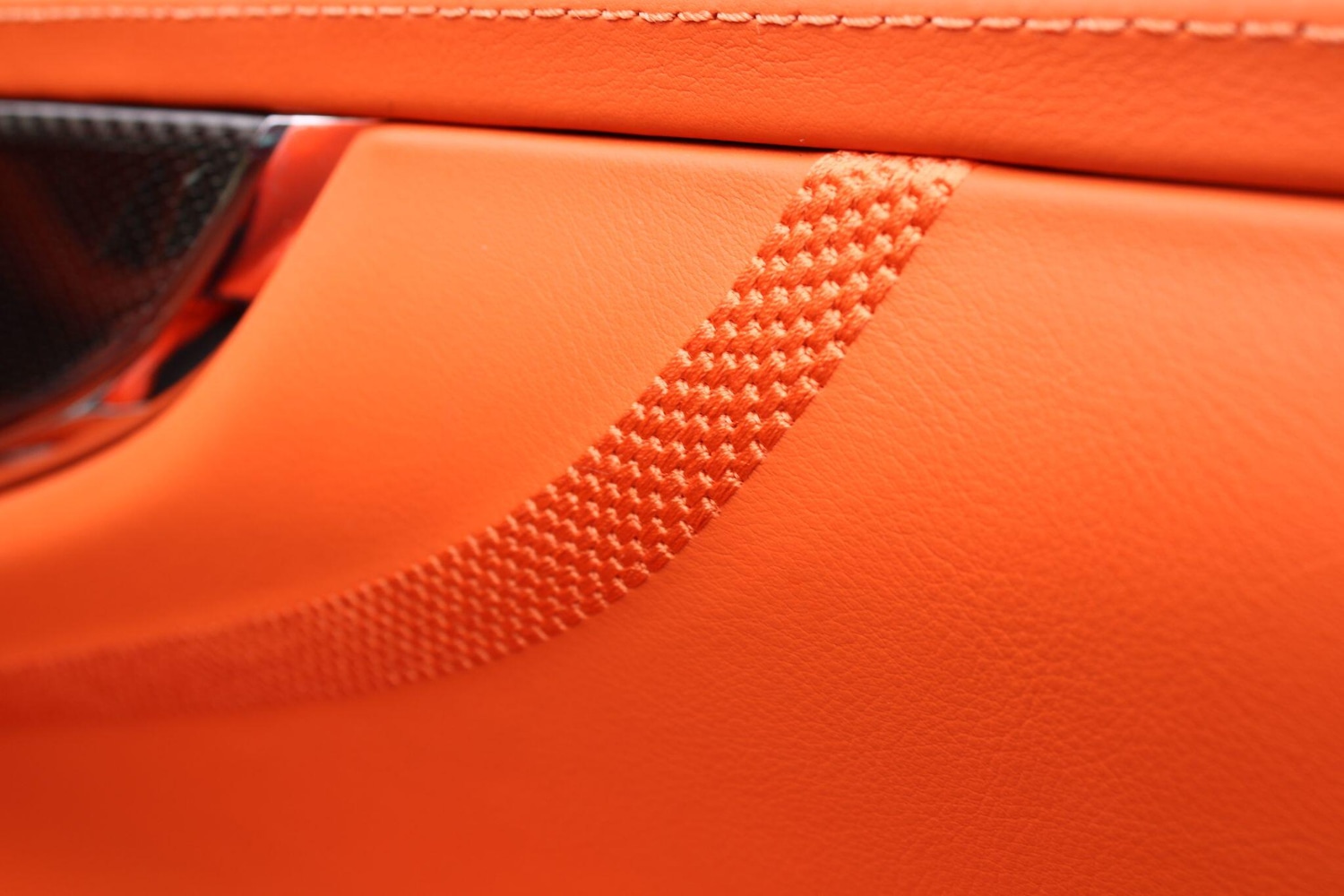 Used Aston Martin DBX 2024 for sale - 76072786: Photo 30