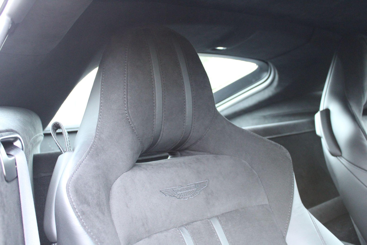 Used Aston Martin Vantage 2021 for sale - 77479286: Photo 11