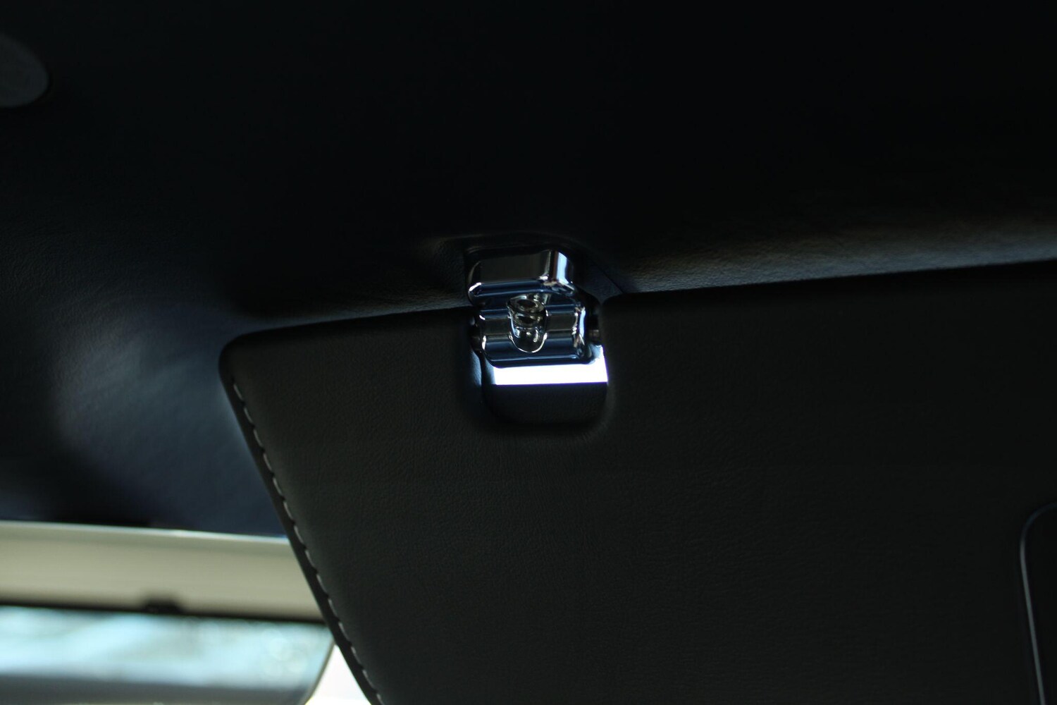 Used Aston Martin DB11 for sale - 77853202: Photo 23