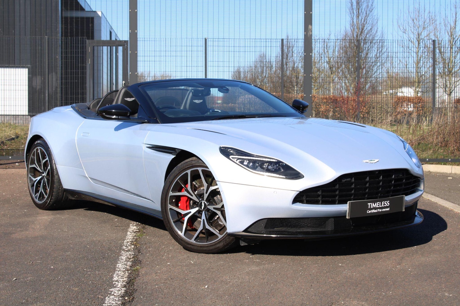 Used Aston Martin DB11 for sale - 77853202: Photo 5