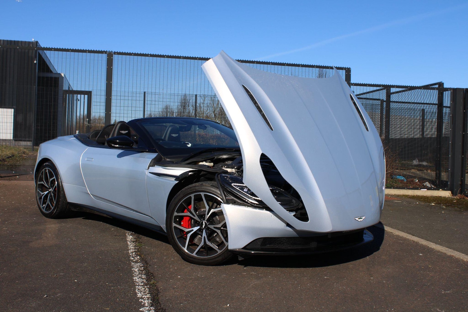 Used Aston Martin DB11 for sale - 77853202: Photo 6