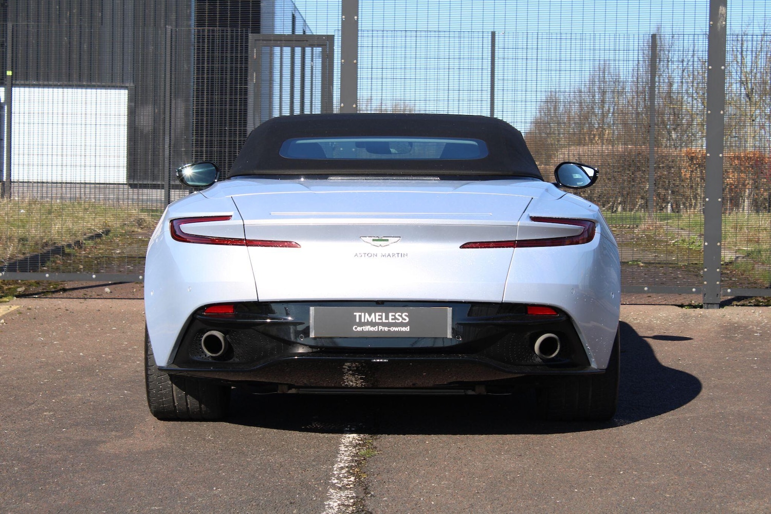 Used Aston Martin DB11 for sale - 77853202: Photo 8